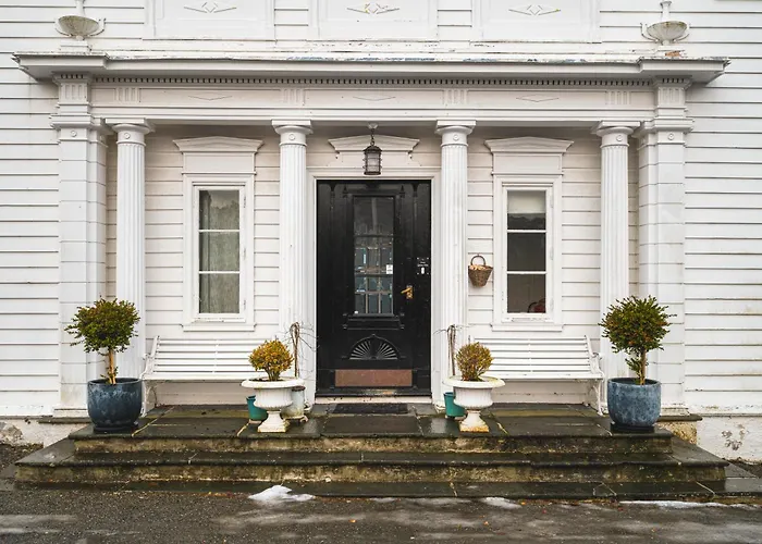 New Listing! Unique In